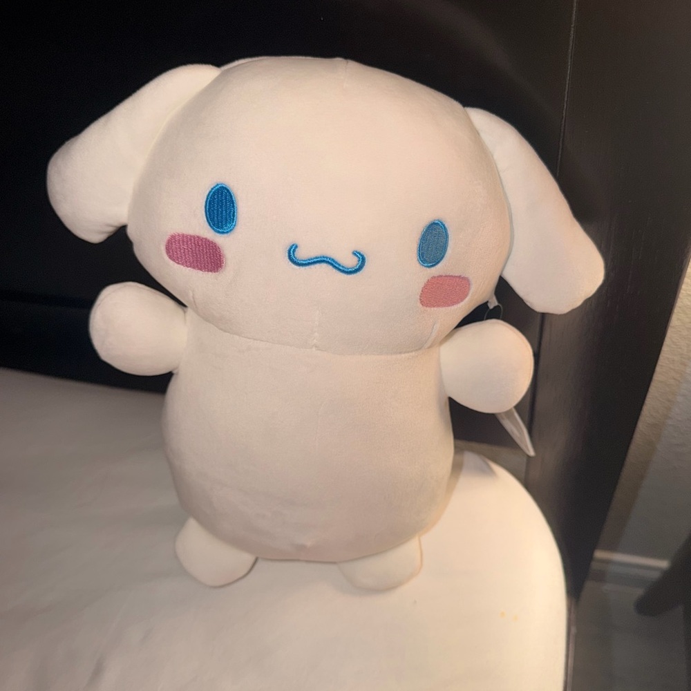 Cinnamoroll Style Cream Plush Toy with Blue Eyes and Pink Cheeks